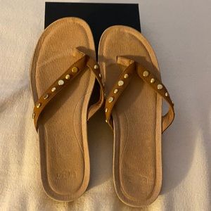New women’s UGG Sandals